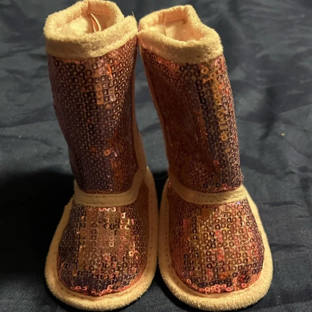 Sherpa Beach Style Baby Sequin Pink Boot EUC